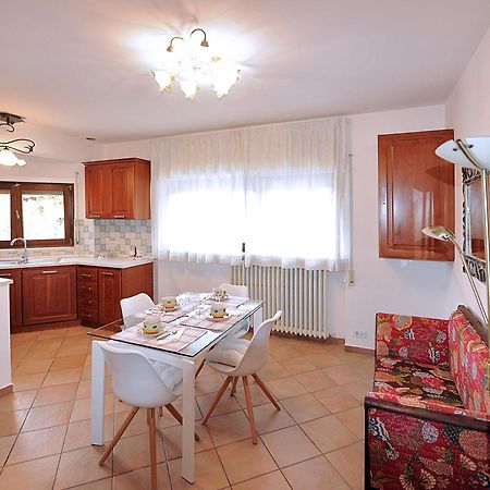 Ferienwohnung A Casa Di Galdino E Vittorianna LʼAquila Exterior foto